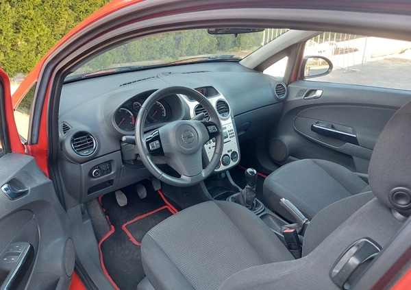 Opel Corsa cena 11300 przebieg: 198000, rok produkcji 2010 z Szydłowiec małe 22